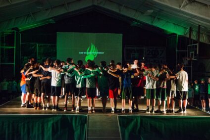 camper huddle